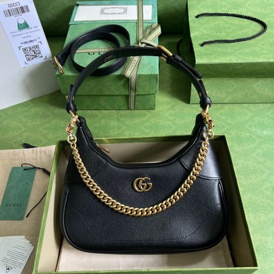 Gucci Aphrodite Small Shoulder Bag in Black Leather GGBS10795