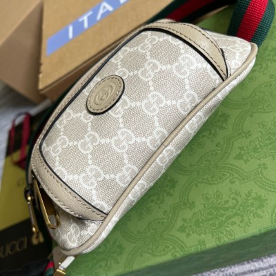 Gucci Belt Bag in White GG Supreme with Interlocking G GGBS10081