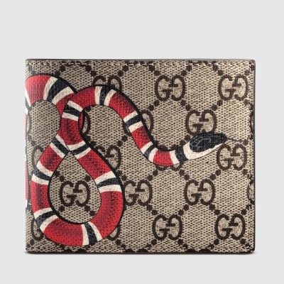 Gucci Bi-fold Wallet In Beige Kingsnake Print GG Supreme Canvas GGBS10957