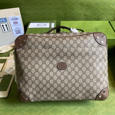 Gucci Briefcase Bag in Beige GG Supreme Canvas GGBS10141