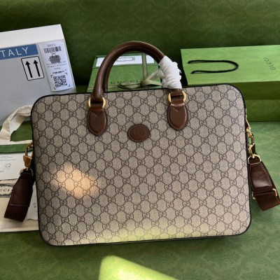 Gucci Briefcase Bag in GG Supreme Canvas with Interlocking G GGBS10142