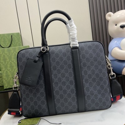 Gucci Briefcase in Black GG Supreme Canvas with Shoulder Strap GGBS10146