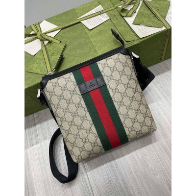 Gucci Flat Messenger Bag in Beige GG Supreme Canvas GGBS10565