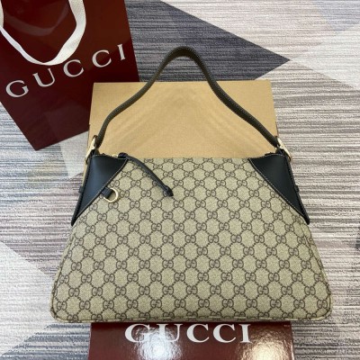 Gucci GG Emblem Medium Shoulder Bag in Beige GG Canvas with Black Leather GGBS10260