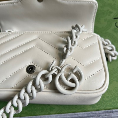 Gucci GG Marmont Belt Bag in White Matelasse Calfskin GGBS10096