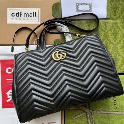 Gucci GG Marmont Medium Top Handle Bag in Chevron Leather GGBS10854