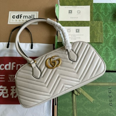 Gucci GG Marmont Medium Top-handle Bag in White Chevron Leather GGBS10857