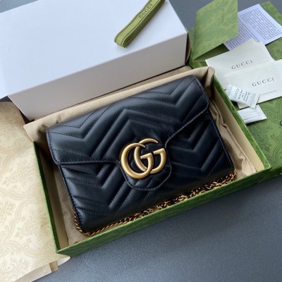 Gucci GG Marmont Mini Chain Bag in Black Chevron Leather GGBS10314