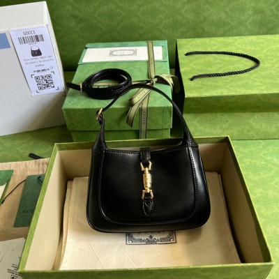 Gucci Jackie 1961 Mini Hobo Bag in Black Leather GGBS10527