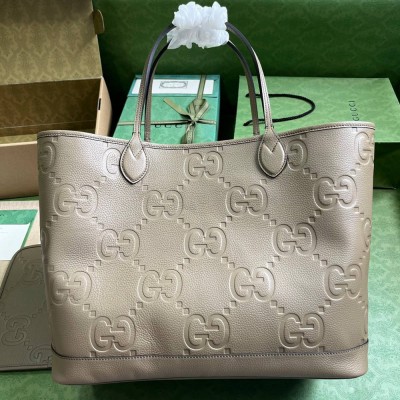 Gucci Large Tote Bag in Taupe Jumbo GG Leather GGBS10893