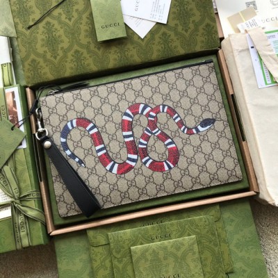 Gucci Portfolio Pouch in Beige GG Supreme with Kingsnake Print GGBS10764